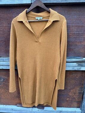 Alex Mill Camel Ribbed V-Collar Long Sleeve Tunic